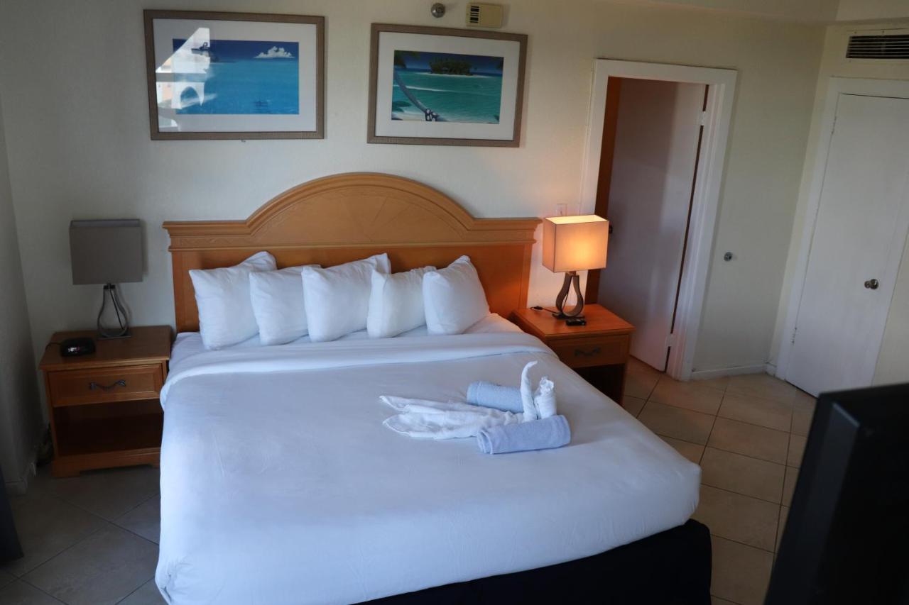 On Hollywood Beach - Affordable Two Bedrooms Sleeps 6 With Two Bathrooms Dania Beach Dış mekan fotoğraf
