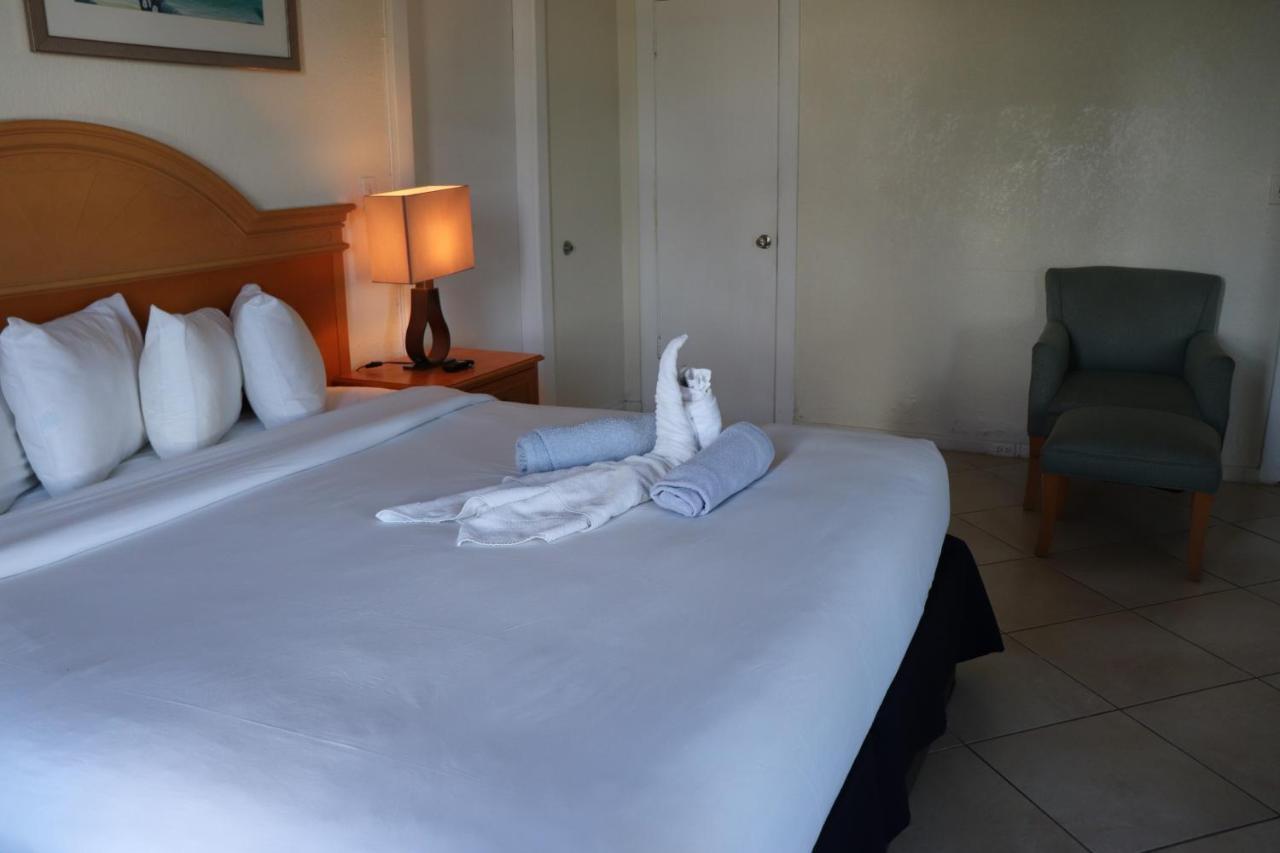 On Hollywood Beach - Affordable Two Bedrooms Sleeps 6 With Two Bathrooms Dania Beach Dış mekan fotoğraf